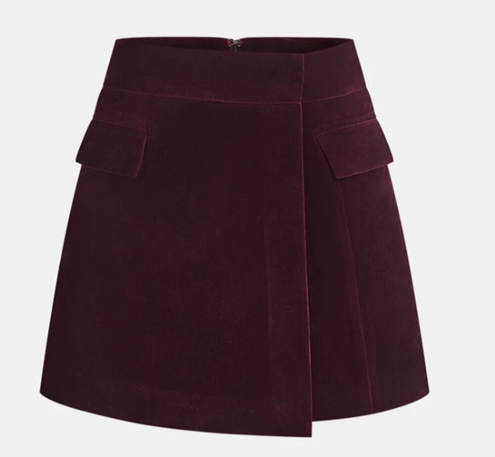 086 NWT Commense Velvet Mini Skirt | Color Burgundy | Size Small
